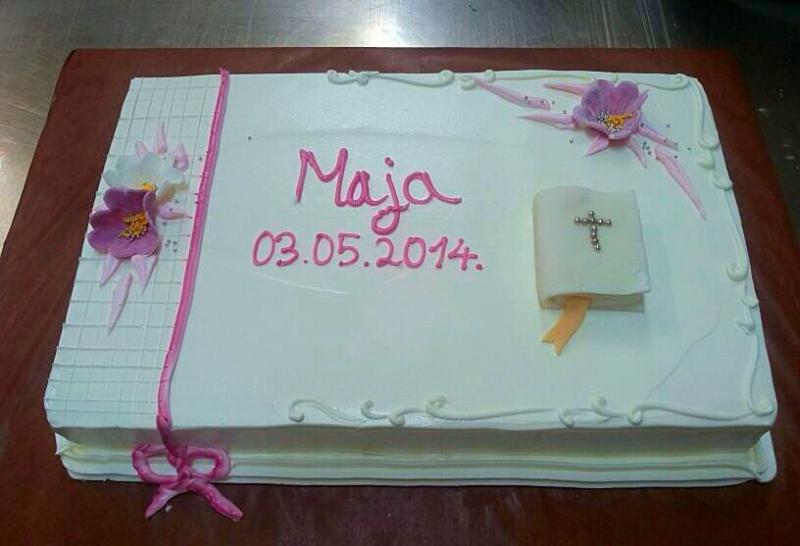Torta za pričest sa bijelom biblijom, rozi dizajn (545)