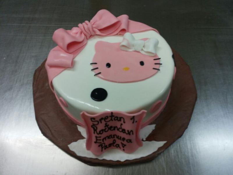 Torta hello kitty 4 (196)