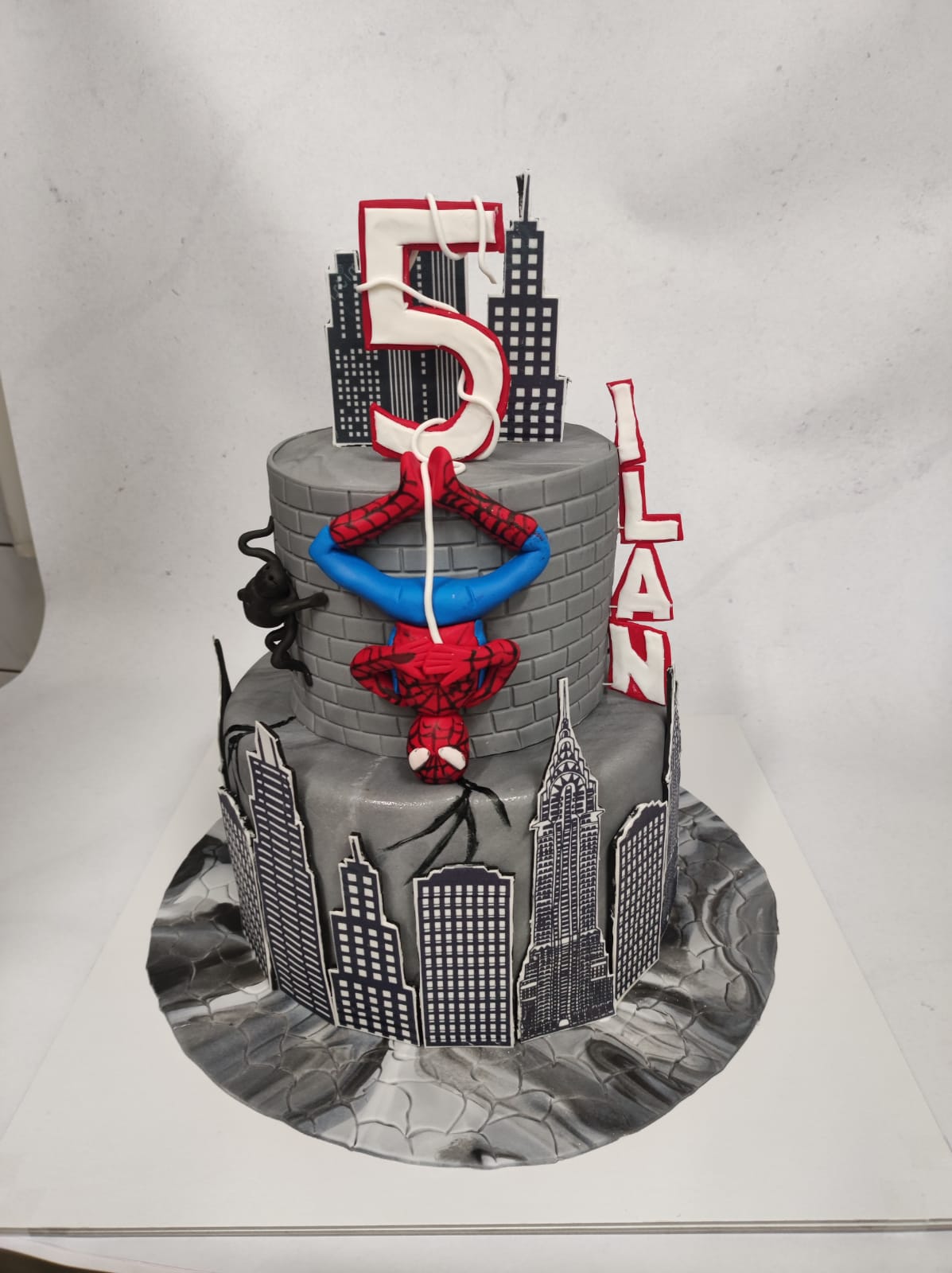 Spiderman torta (617)