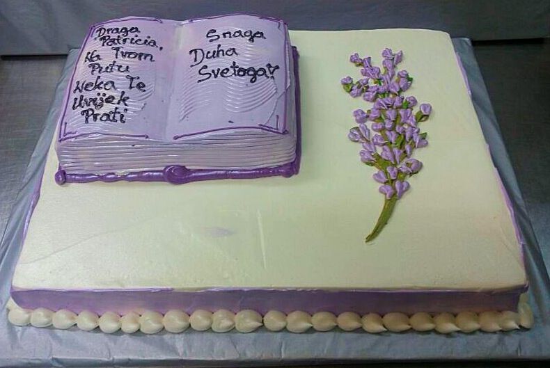 Torta za pričest ili krizmu sa knjigom i lavandom (517)