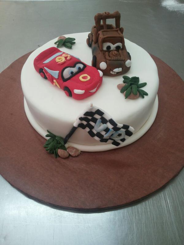 Torta autić jurić, kaktusi, gume, cars, munjeviti (296)