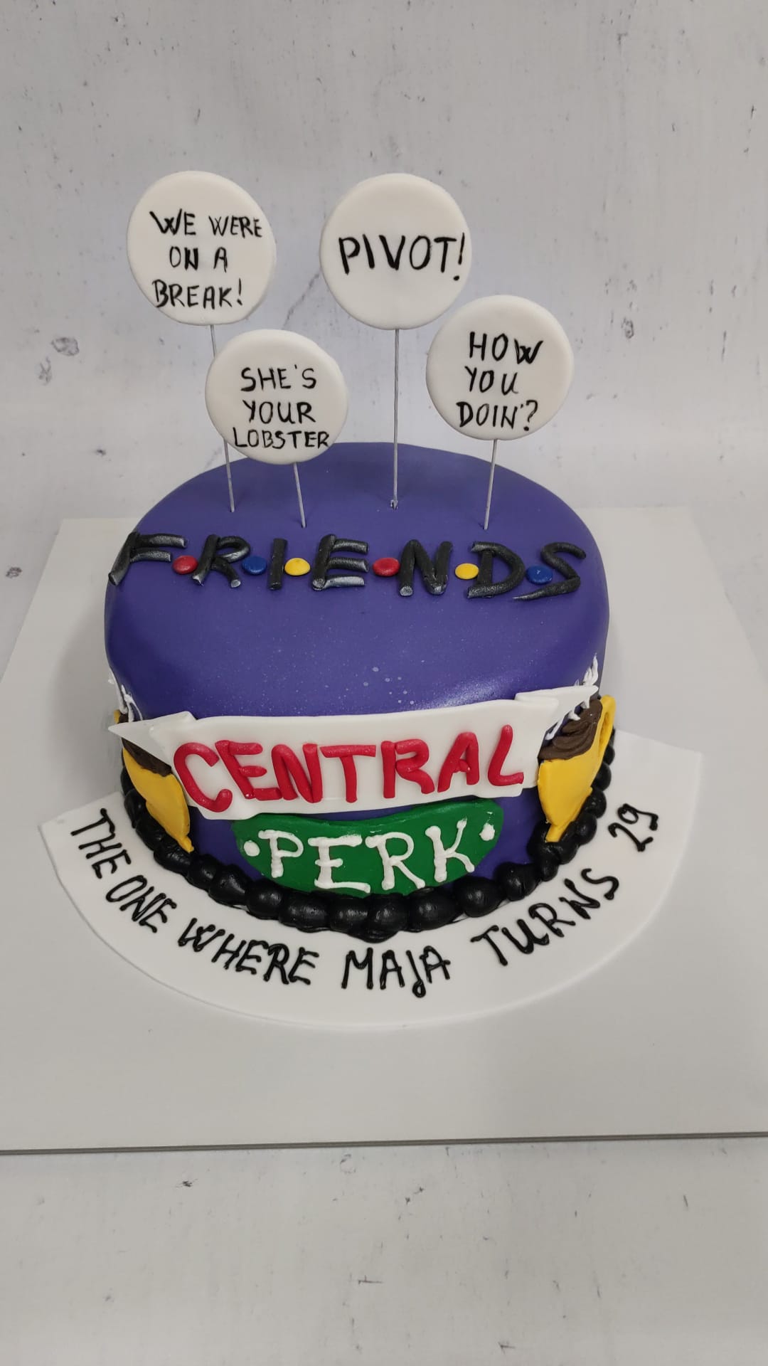 Torta Friends (635)
