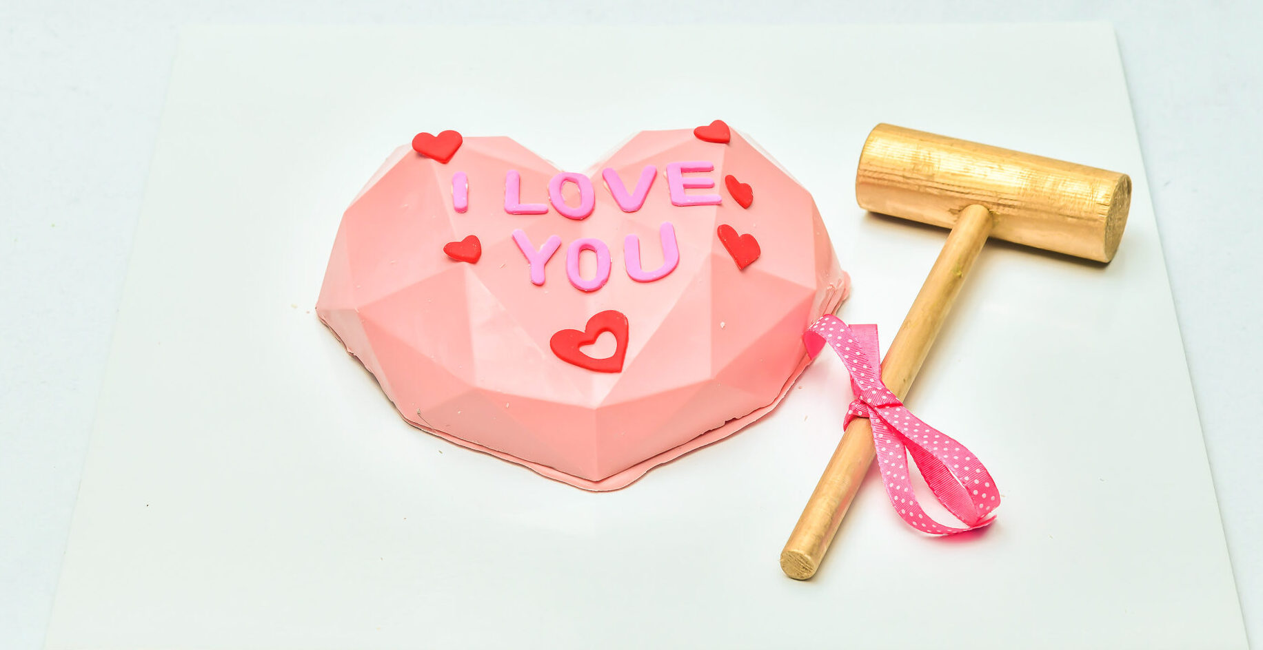 The LOVE box chocolate heart