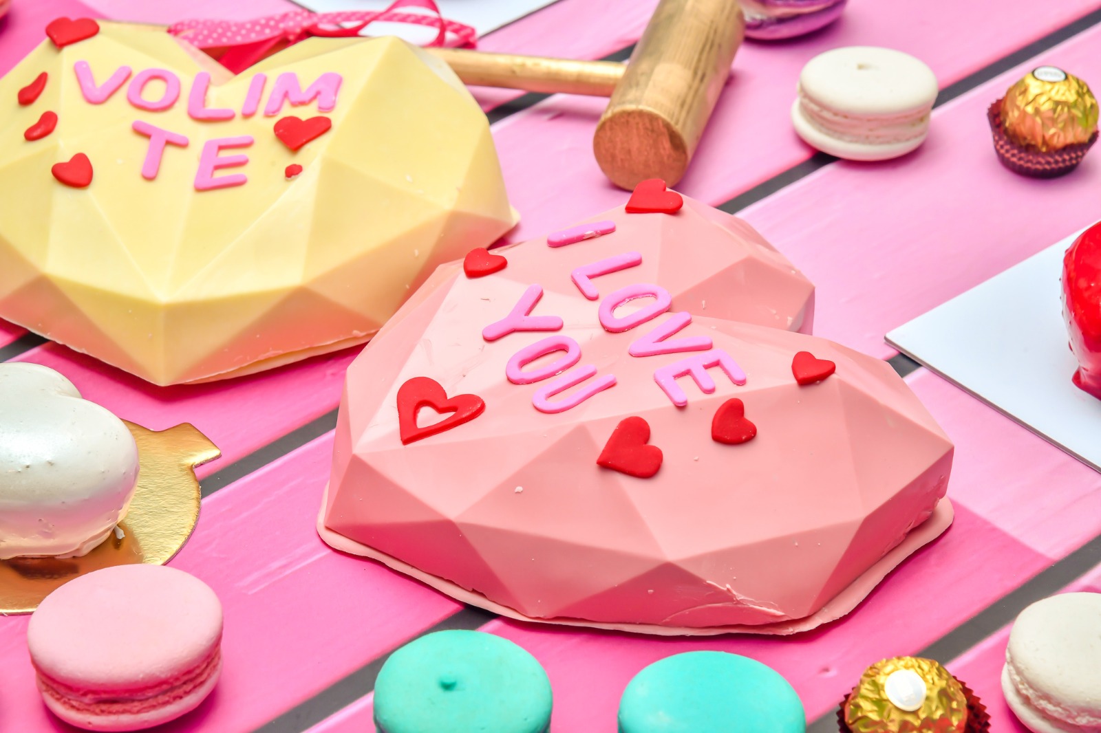 The LOVE box chocolate heart