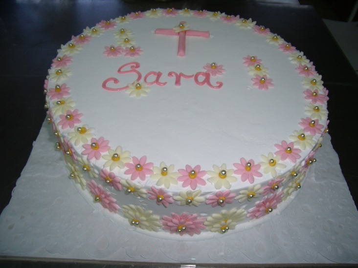 Torta za pričest sa križićem i tratinčicama (558)