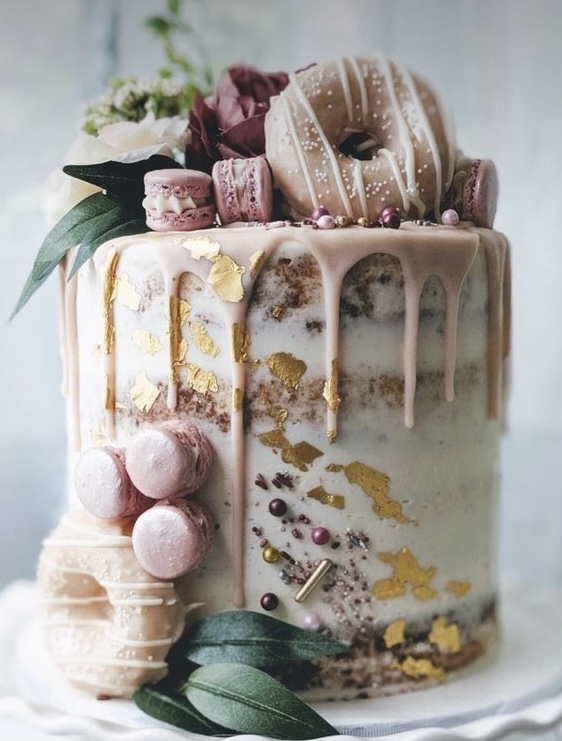 Svadbena torta sa krafnicama, dounats (347)