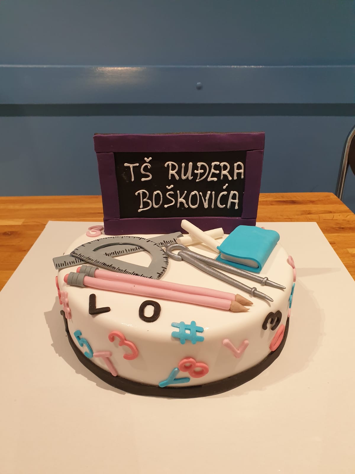 Torta za prvi dan škole (584)
