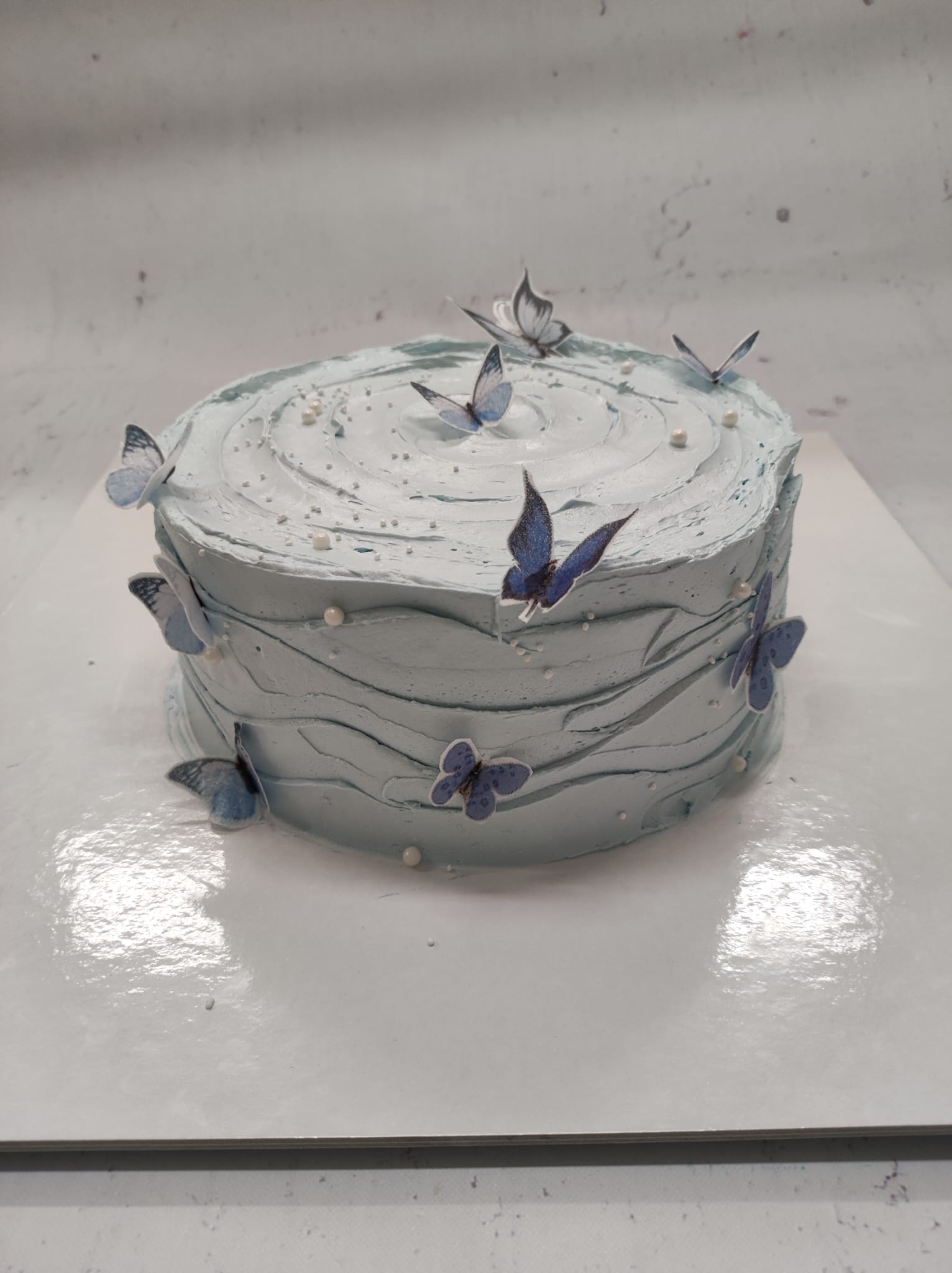 Torta leptirići lila (170)