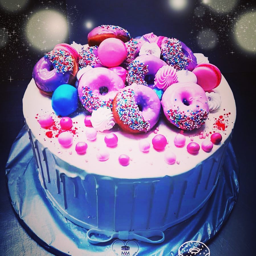 Torta sa mini dounts pink (16)