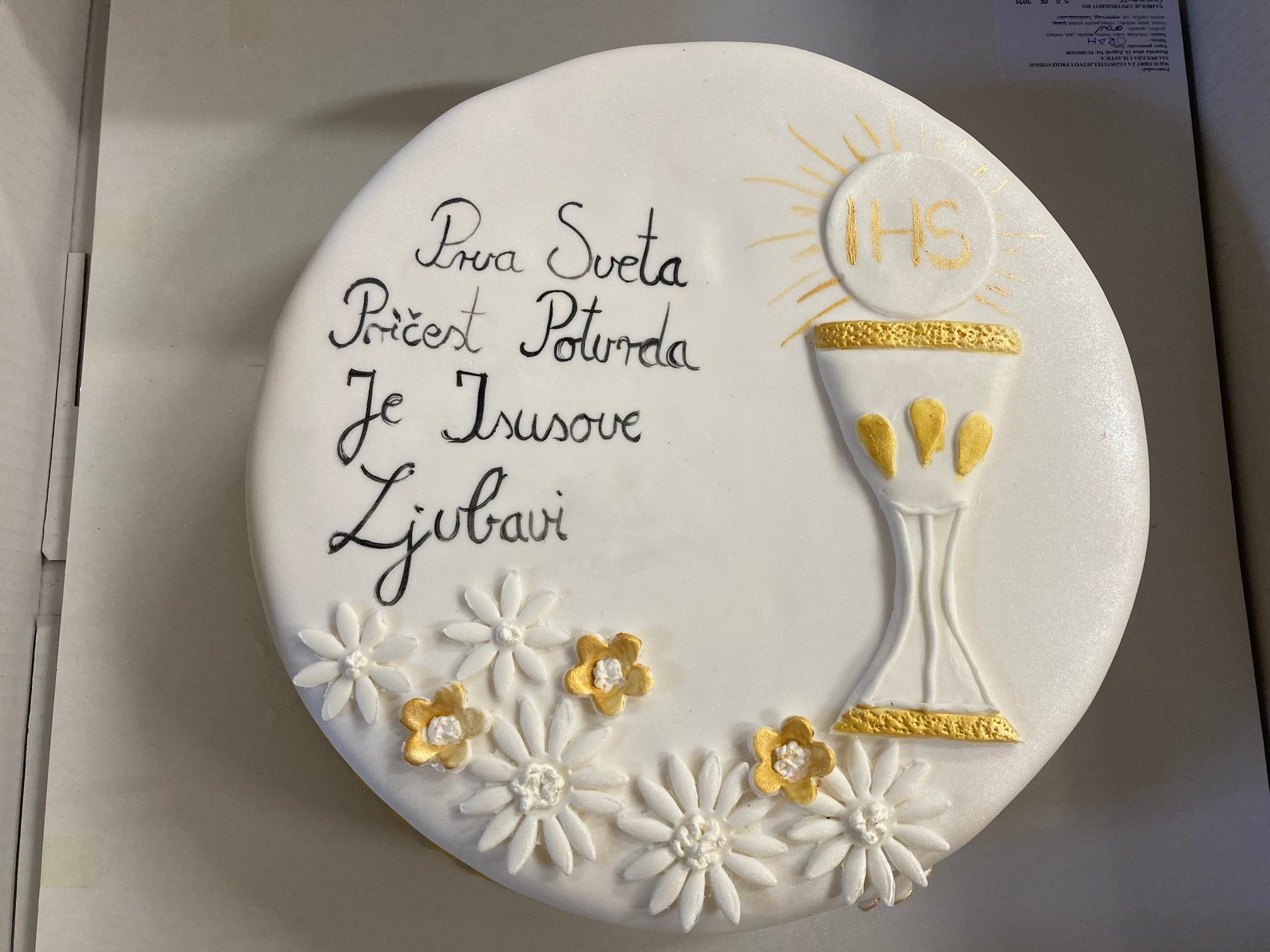 Torta za pričest sa bijelim kaležom 2 (563)